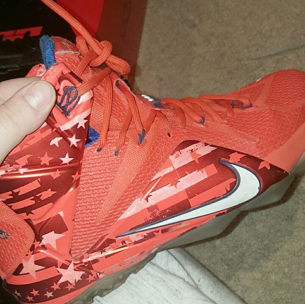 LeBron 12s Independence Day Edition w OG Box